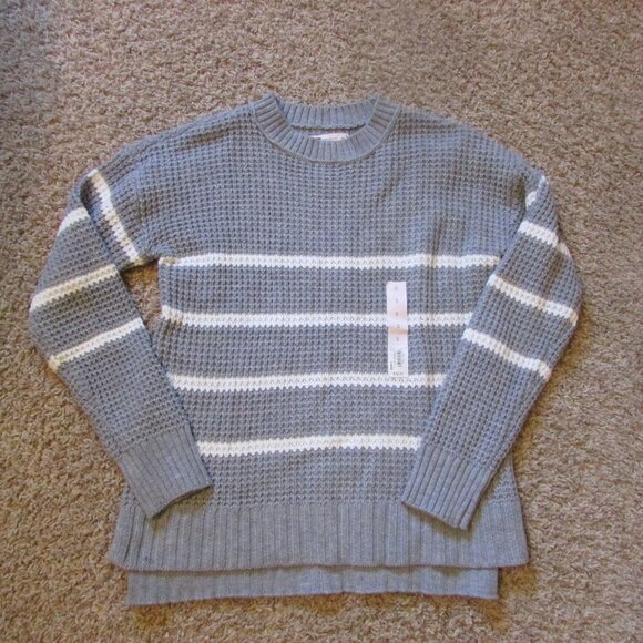 NWT SO Small Heather Gray White Chunky Knit Sweater Crew Neck Soft & Warm - Picture 1 of 2